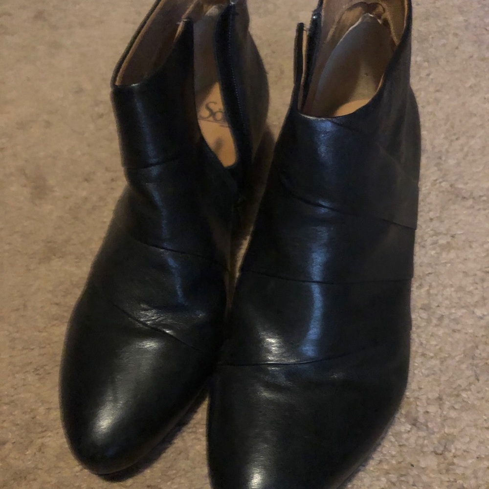 Leather boots